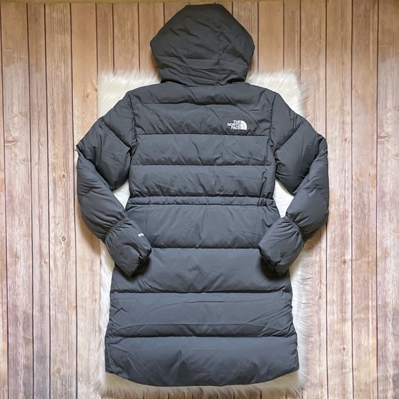 The North Face Women’s Explore Farther Parka - Picture 6 of 9